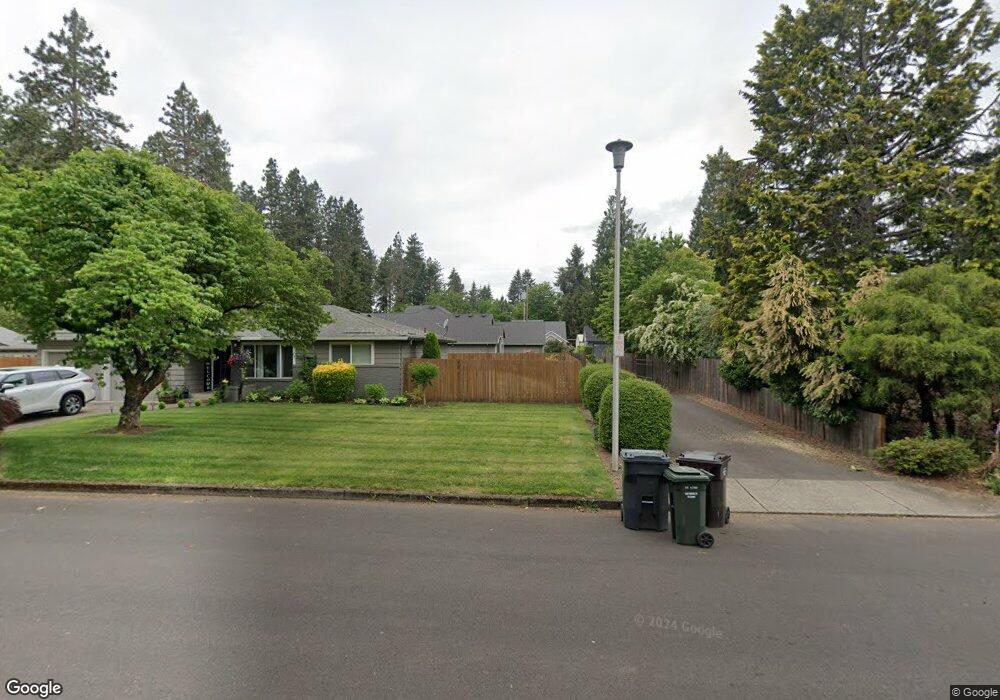 573 NE 10th Ave, Canby, OR 97013 - photo 1
