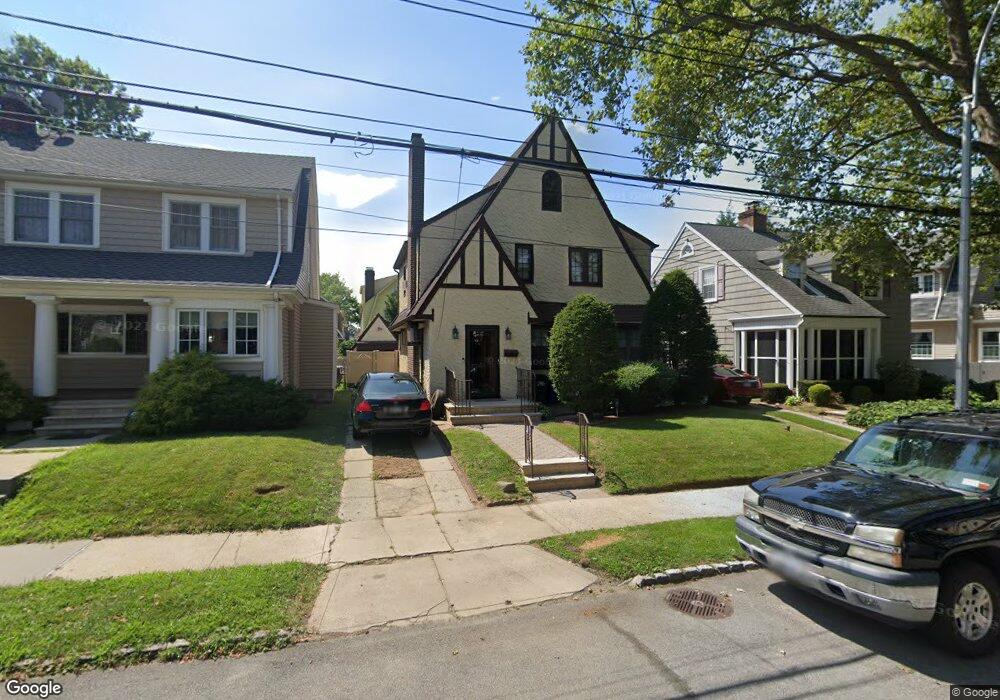 4326 170th St, Flushing, NY 11358 - photo 1