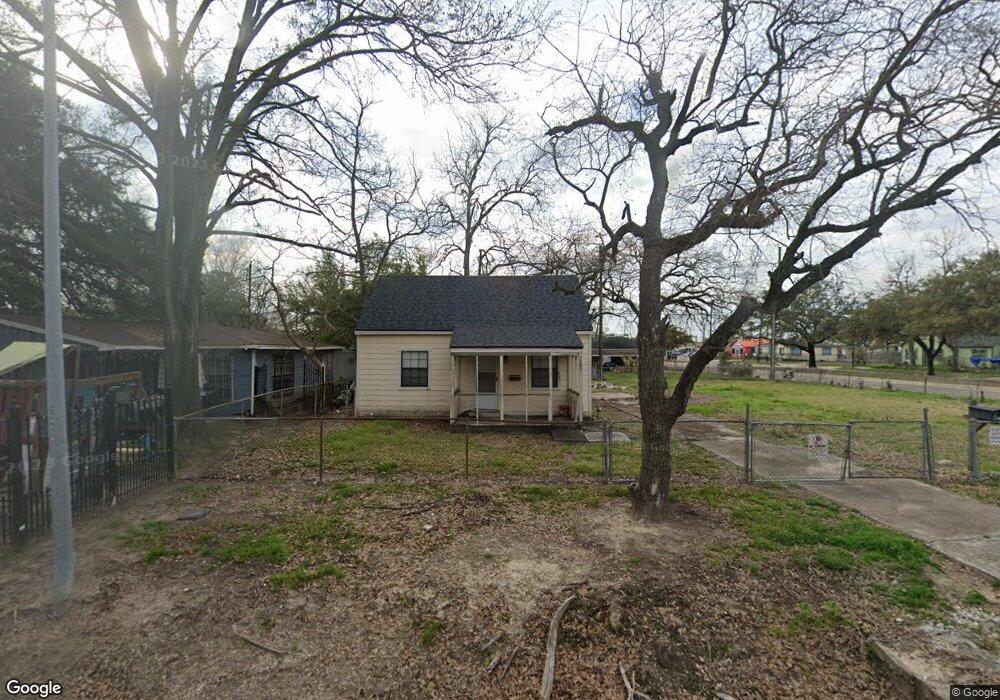 4709 Siegel St, Houston, TX 77009 - photo 1
