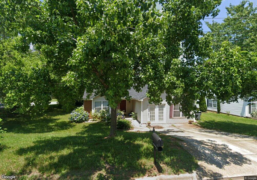 1807 Arlington Ave, Statesville, NC 28677 - photo 1