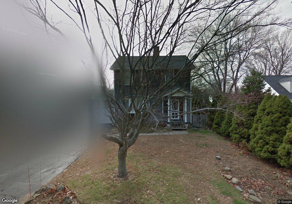 19 Meadow Rd, Trumbull, CT 06611 - photo 1