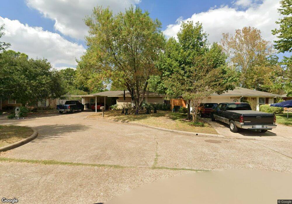 6434 French Chateau Dr, Houston, TX 77088 - photo 1