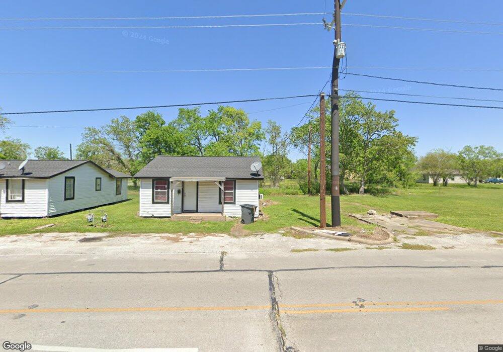 1209 2nd St, Bay City, TX 77414 - photo 1
