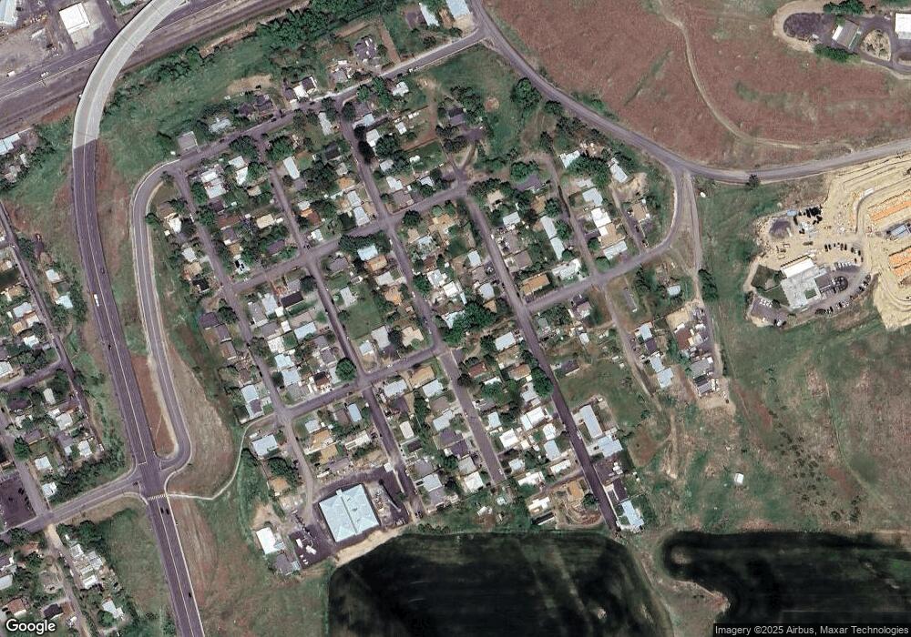 724 SE 8th St, Pendleton, OR 97801 - photo 1