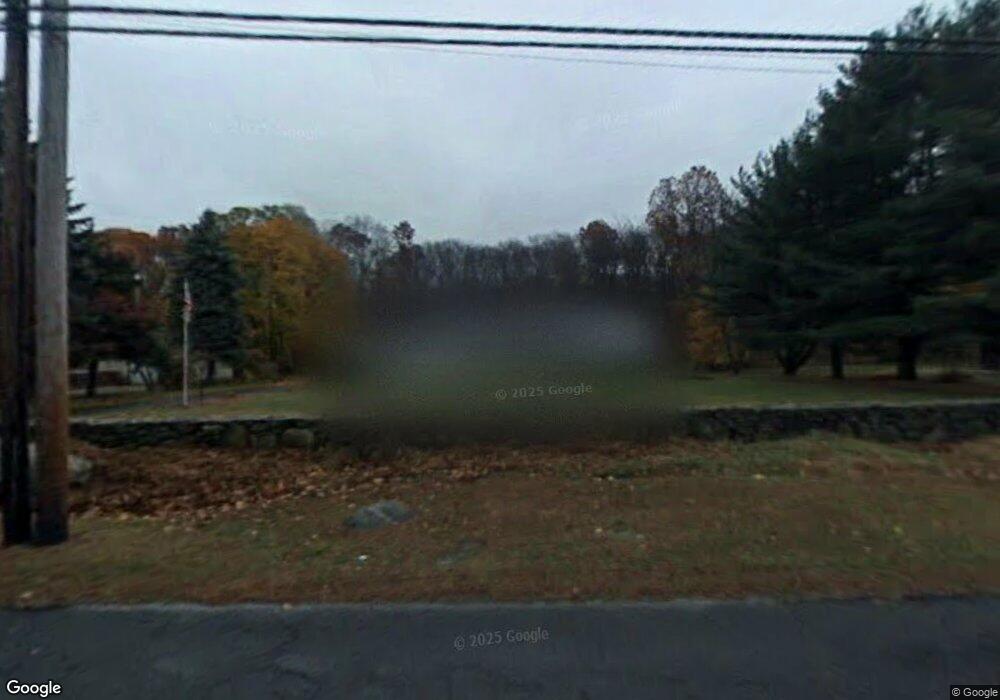 548 Elm St, Monroe, CT 06468 - photo 1