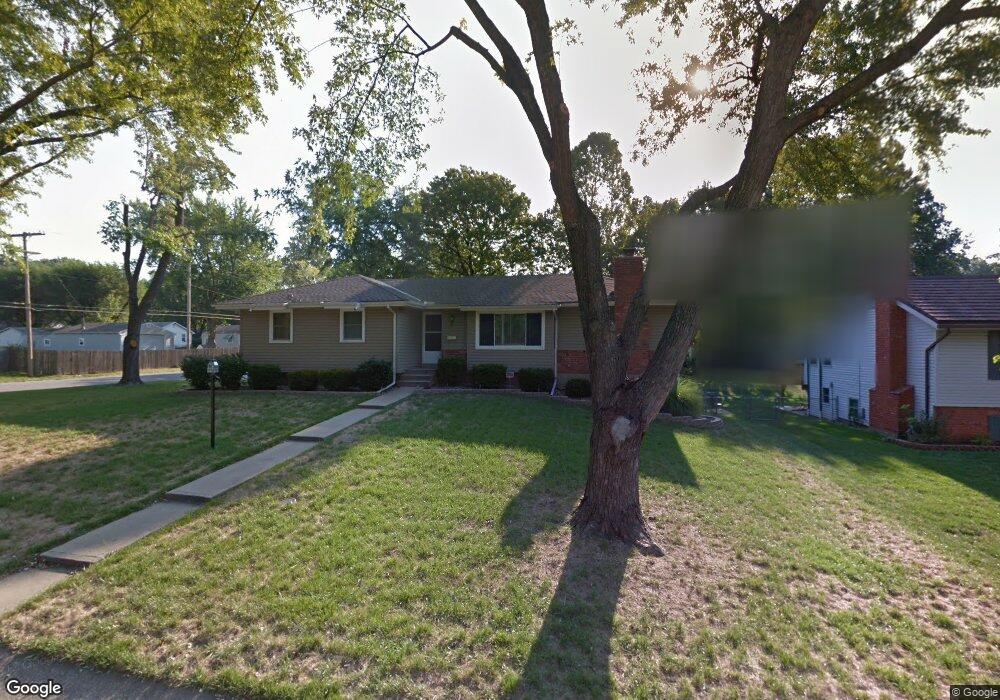 7103 Garnett St, Shawnee, KS 66203 - photo 1