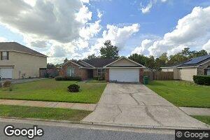 127 Mills Run Dr, Savannah, GA 31405