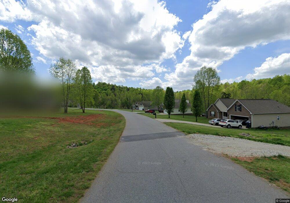 182 Sundance Cir, Statesville, NC 28625 - photo 1