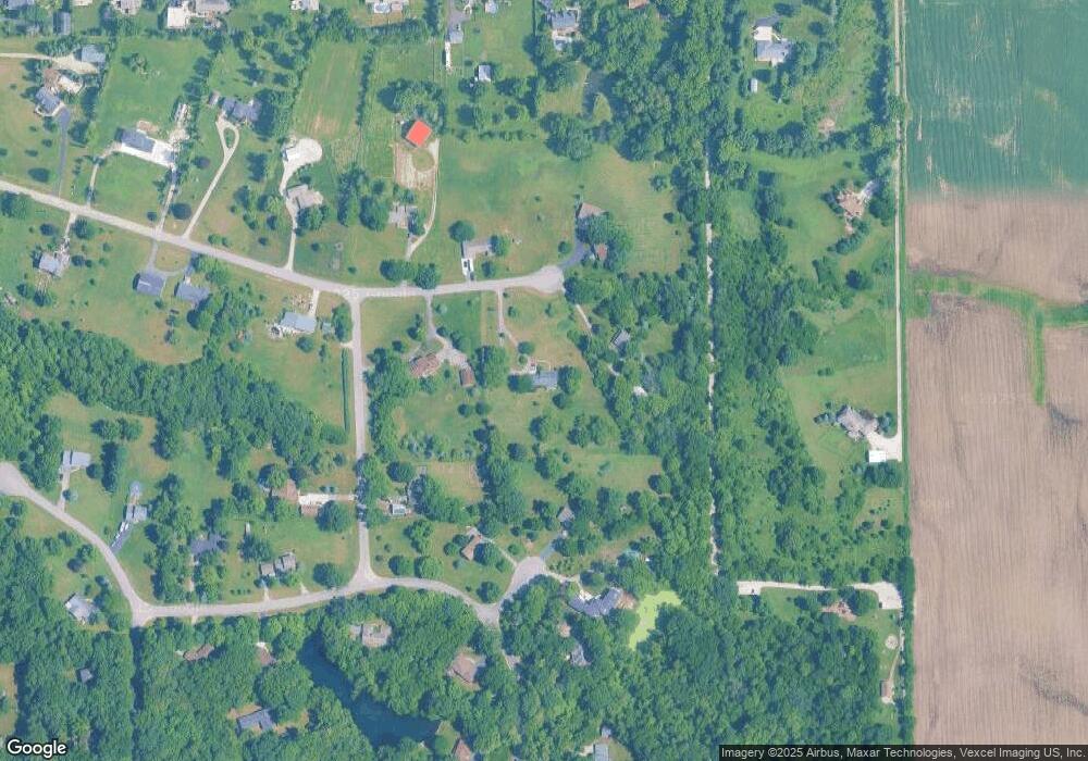 110 Tomahawk Trail, Oswego, IL 60543 - photo 1