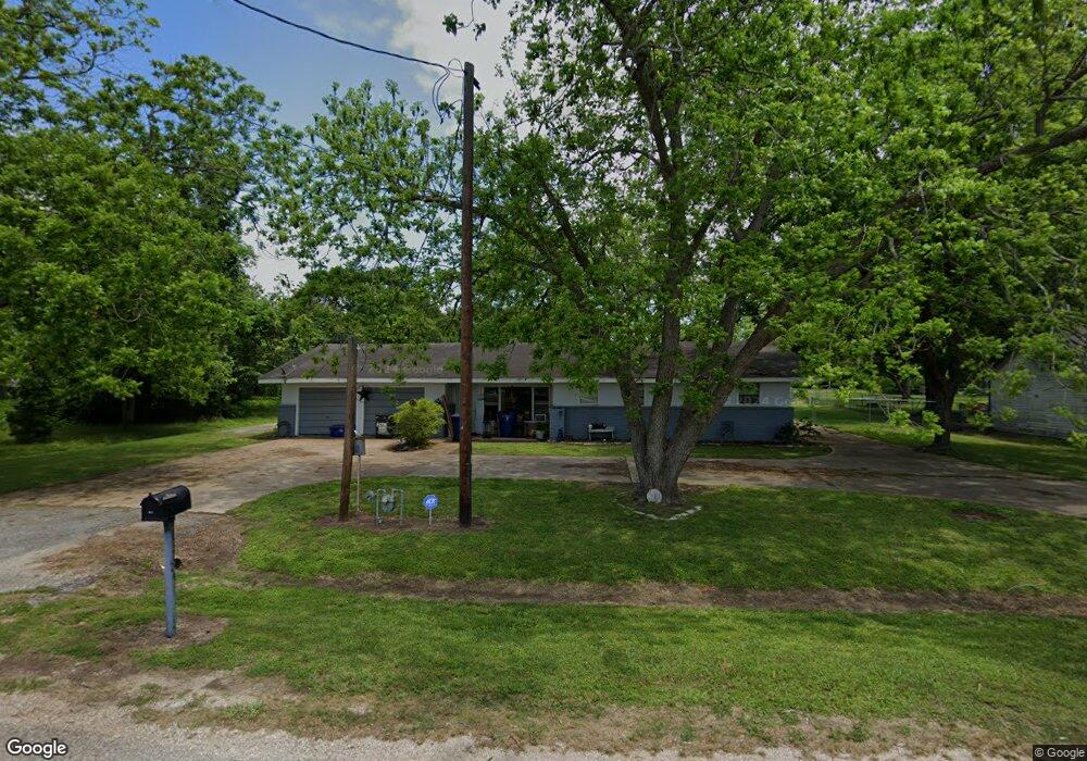 817 Masonic Oak Dr, Brazoria, TX 77422 - photo 1