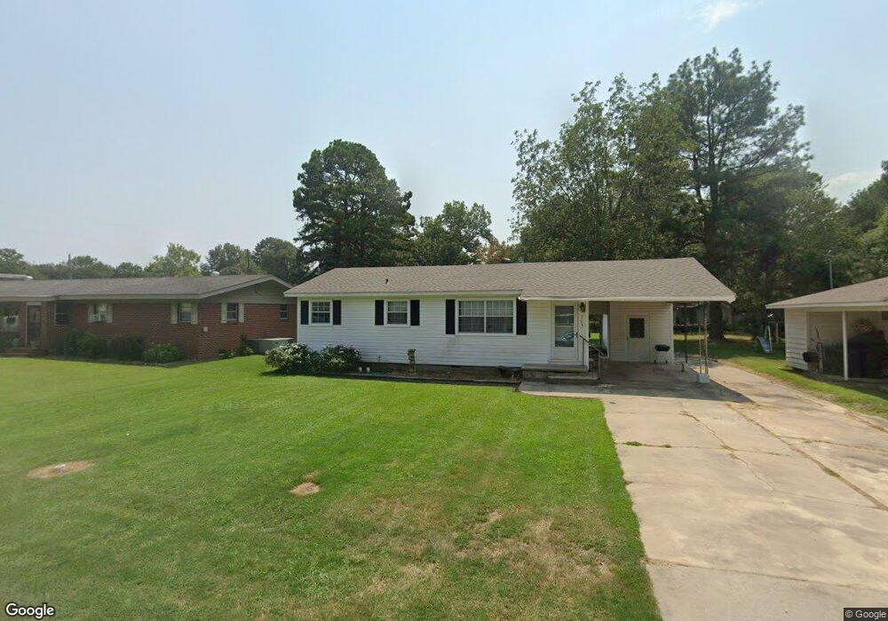 705 W 13th St, Stuttgart, AR 72160 - photo 1