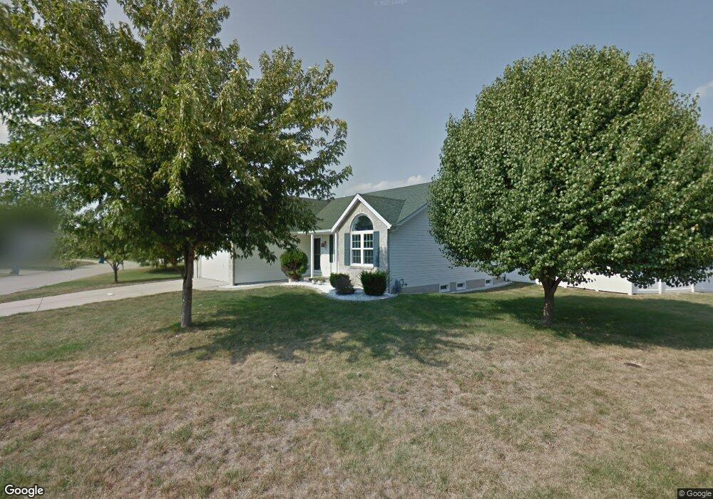 101 Ridge Dr, Maryville, IL 62062 - photo 1