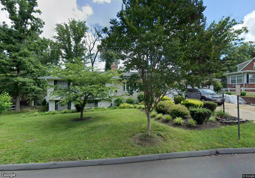 5303 Lanham Station Rd, Lanham, MD 20706 - photo 1