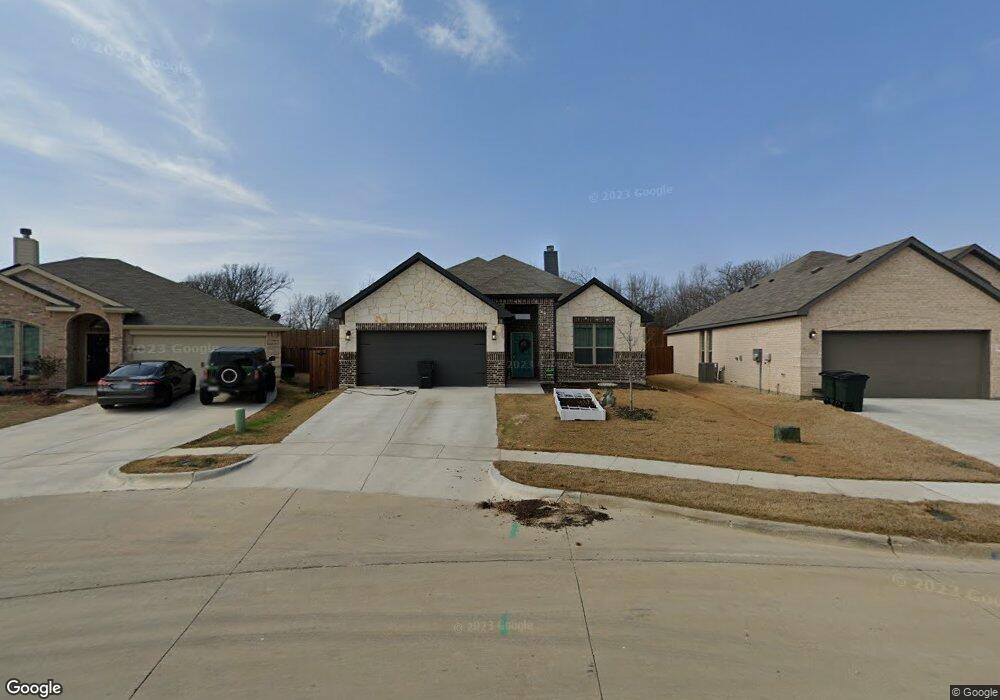 1404 Wavelet Dr, Azle, TX 76020 - photo 1