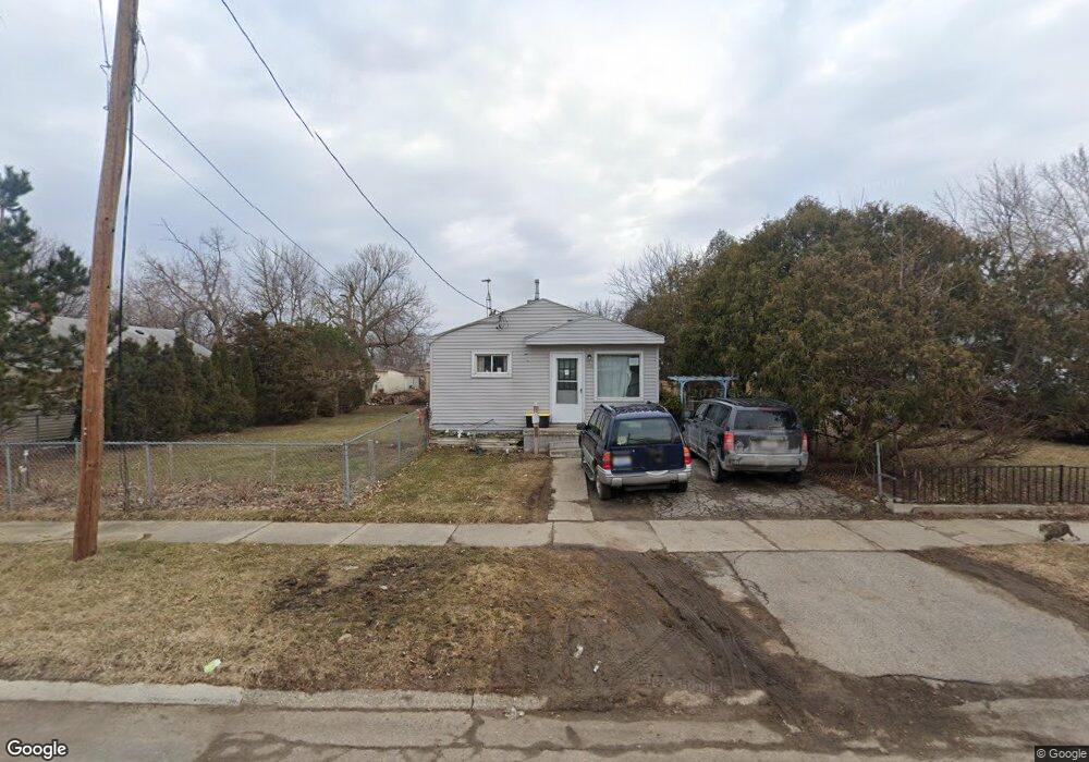 1306 Leland St, Flint, MI 48507 - photo 1