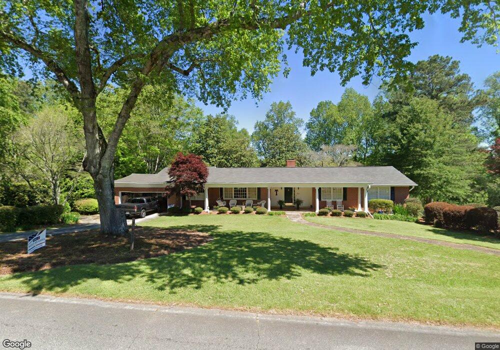 225 Harrell Cir, Barnesville, GA 30204 - photo 1