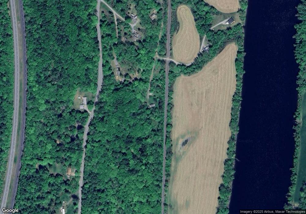 383 Sauve Rd, Putney, VT 05346 - photo 1