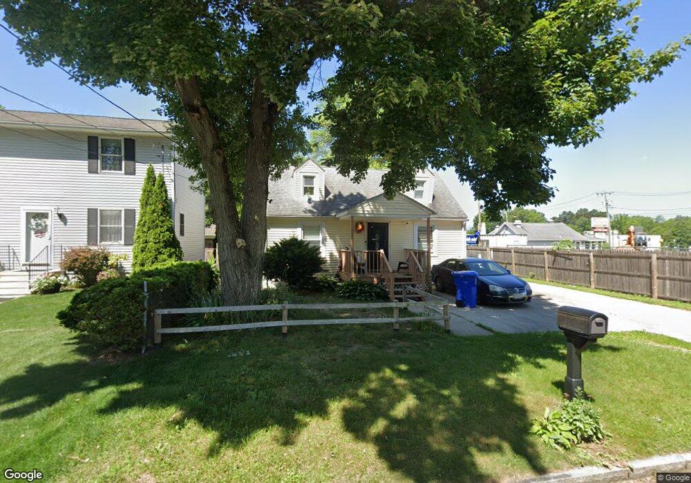 18 Wrentham Rd, Springfield, MA 01119 - photo 1