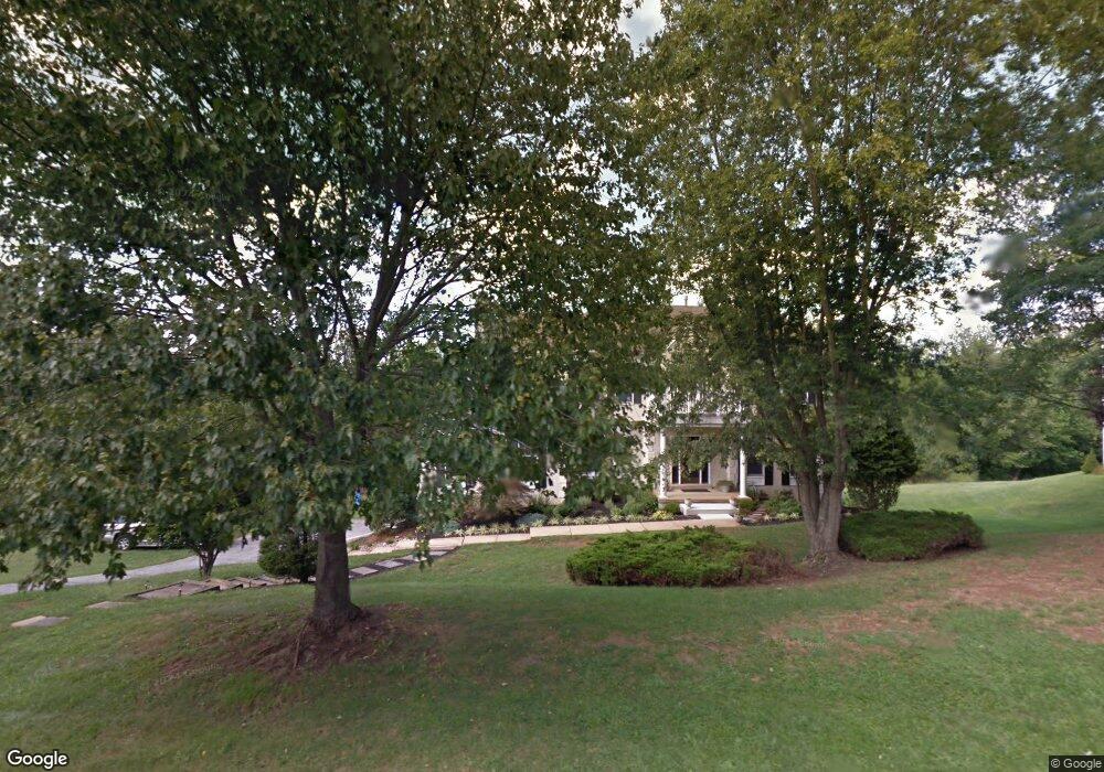 831 4 Streams Dr, West Chester, PA 19382 - photo 1