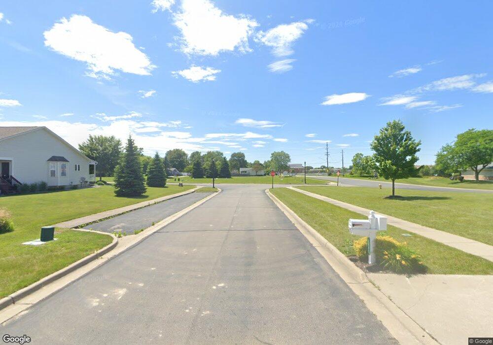 2 Mallard Cir, Owosso, MI 48867 - photo 1