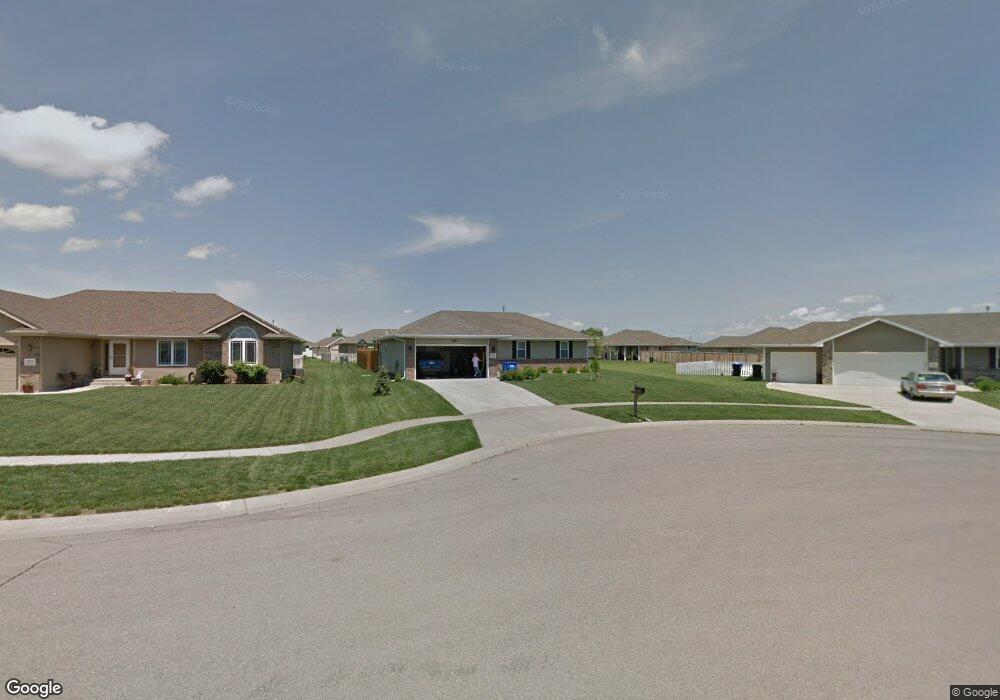 3328 SW Rolling Ct, Topeka, KS 66610 - photo 1