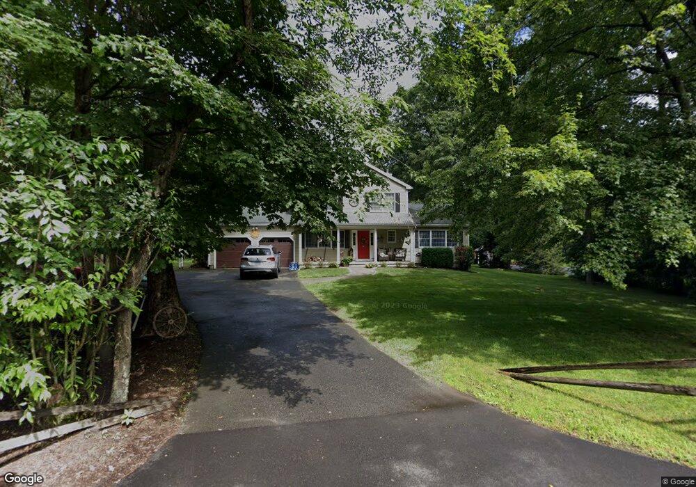 17 Birch Ct, Ridgefield, CT 06877 - photo 1