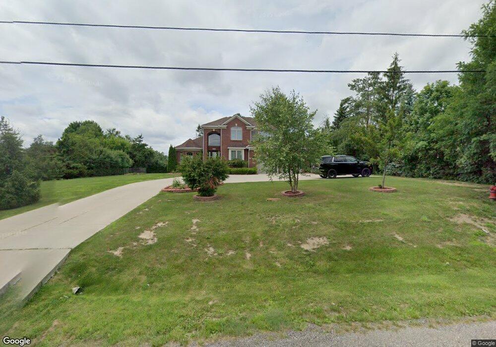 2150 Hiller Rd unit Bldg-Unit, West Bloomfield, MI 48324 - photo 1