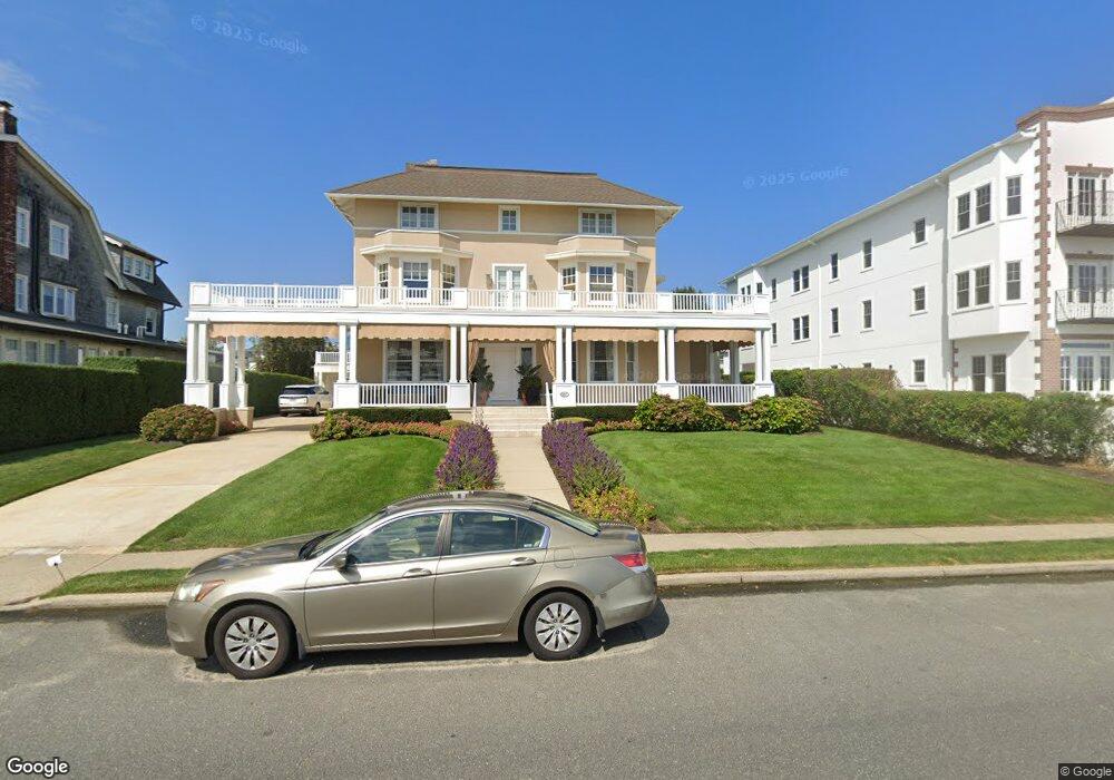 207 Edgemont Dr, Allenhurst, NJ 07711 - photo 1