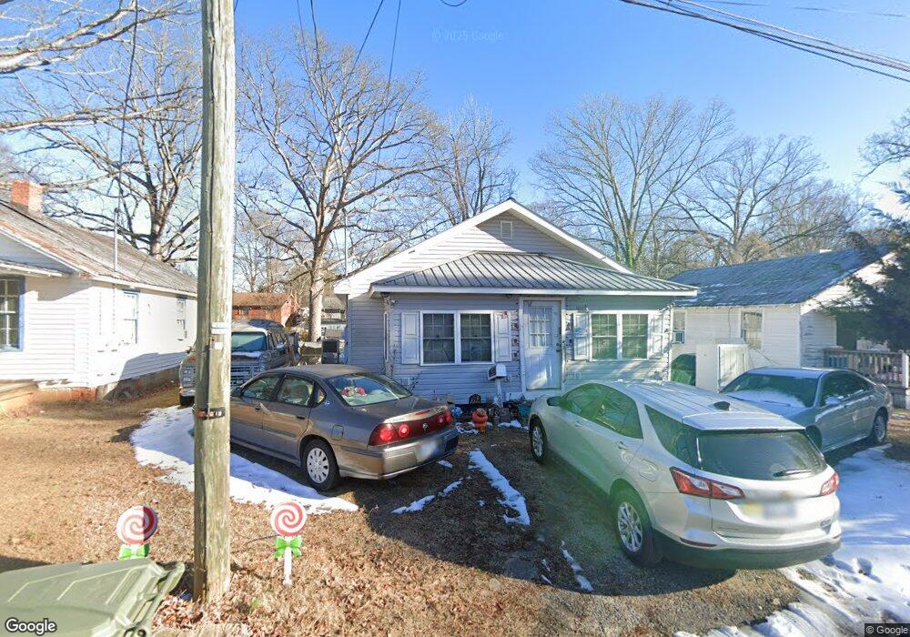 1018 Burton St, Roanoke Rapids, NC 27870 - photo 1