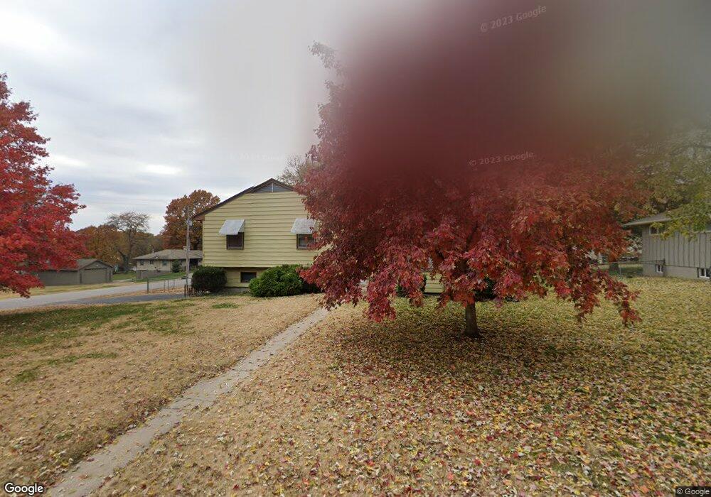 4838 Melrose Ln, Shawnee, KS 66203 - photo 1