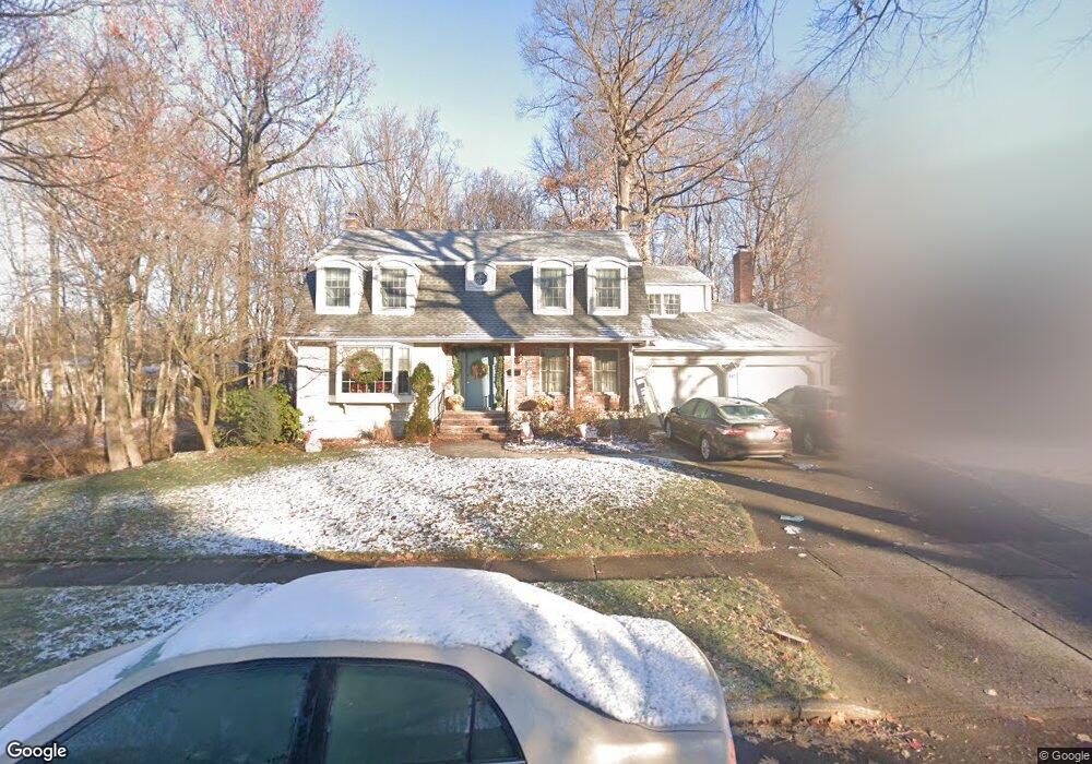 47 Coles Ct, River Edge, NJ 07661 - photo 1