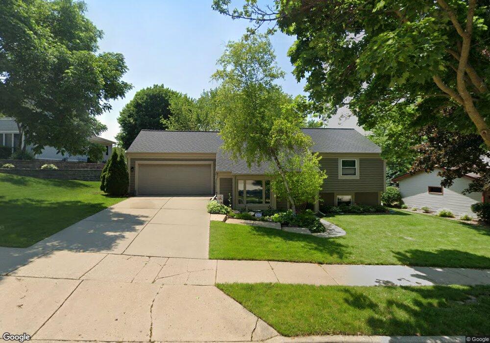 1932 Rustic Way, Waukesha, WI 53186 - photo 1