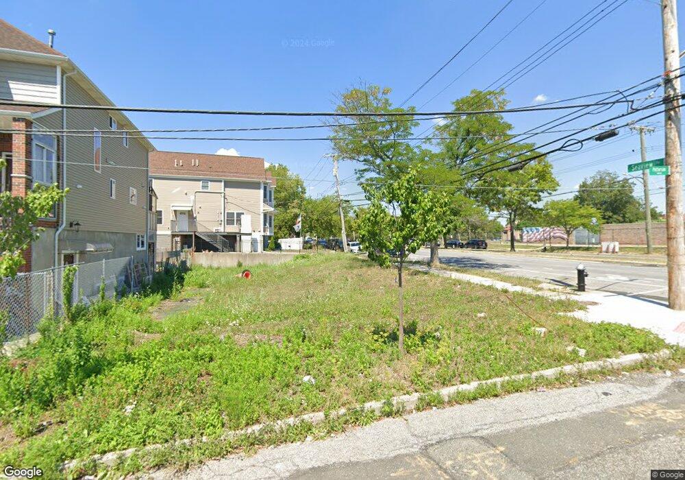391 Patterson Ave, Staten Island, NY 10305 - photo 1