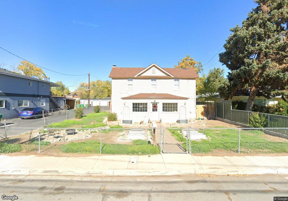 932 1/2 H St, Sparks, NV 89431 - photo 1