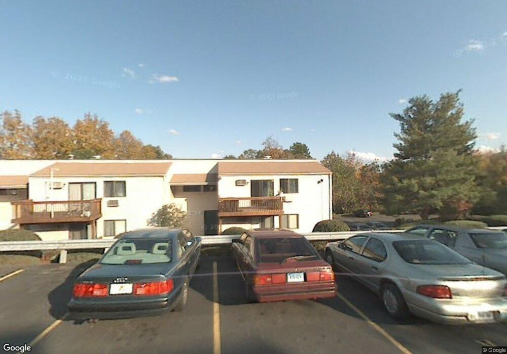 201 Woodland Dr, Cromwell, CT 06416 - photo 1