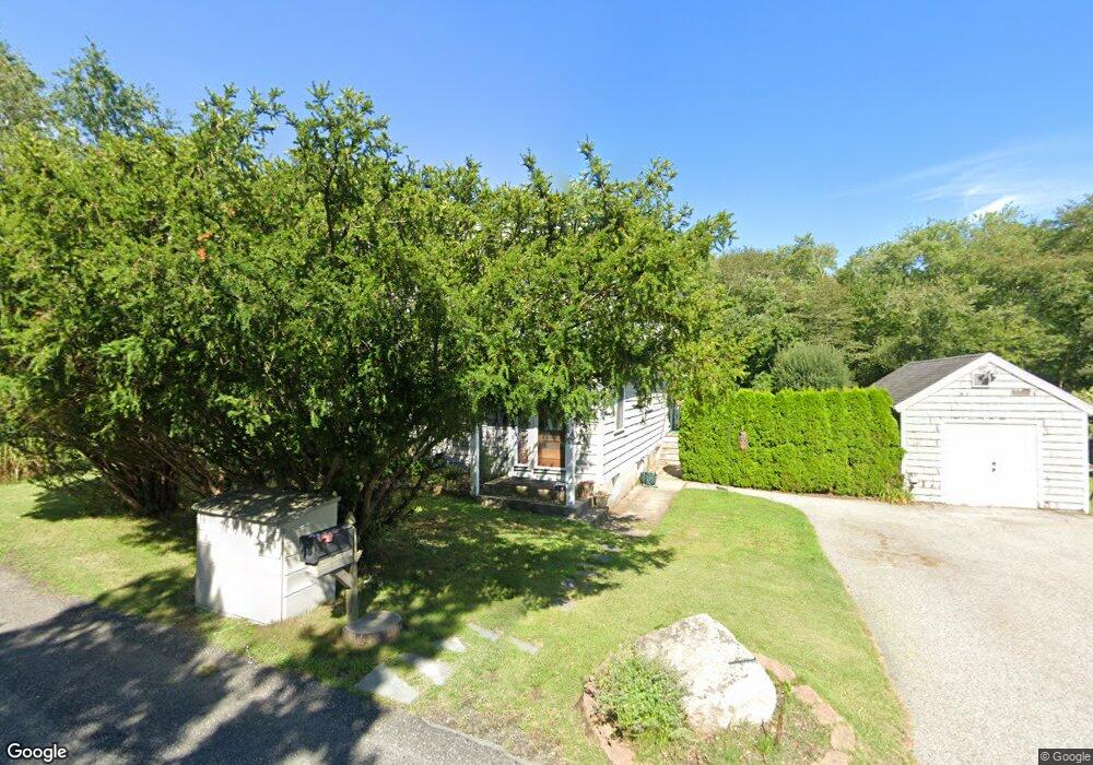 62 Crandall Rd, Little Compton, RI 02837 - photo 1