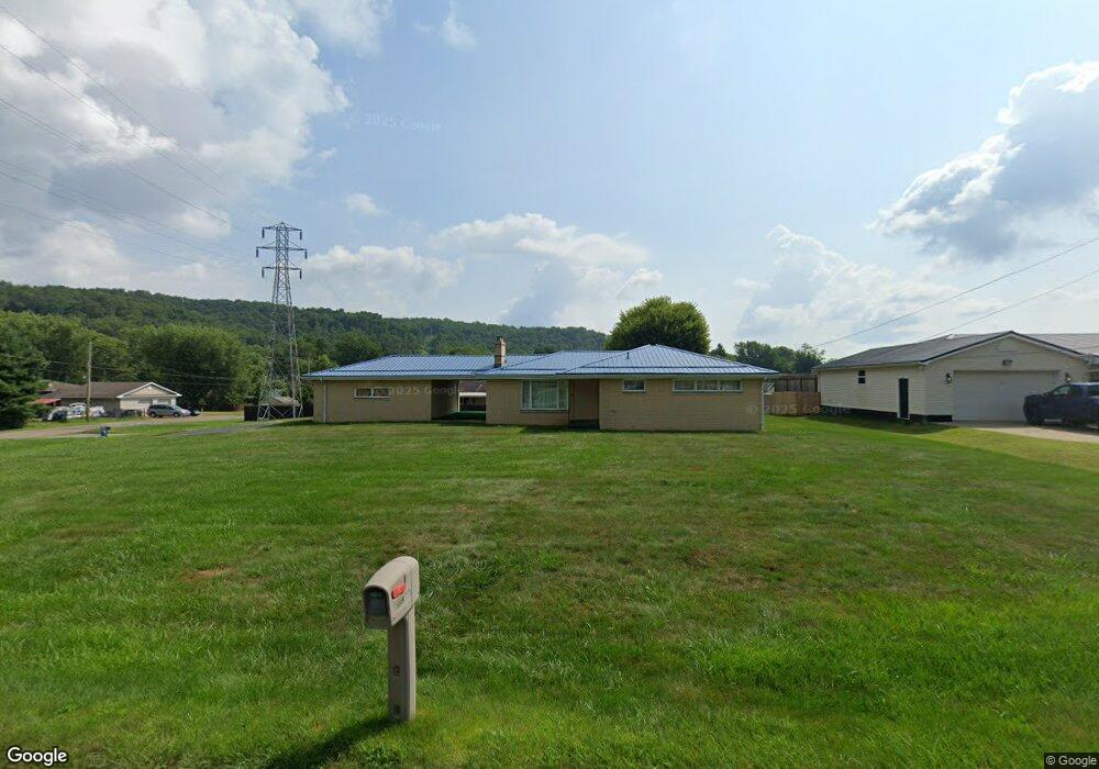 1225 Florence Dr, Wellsville, OH 43968 - photo 1