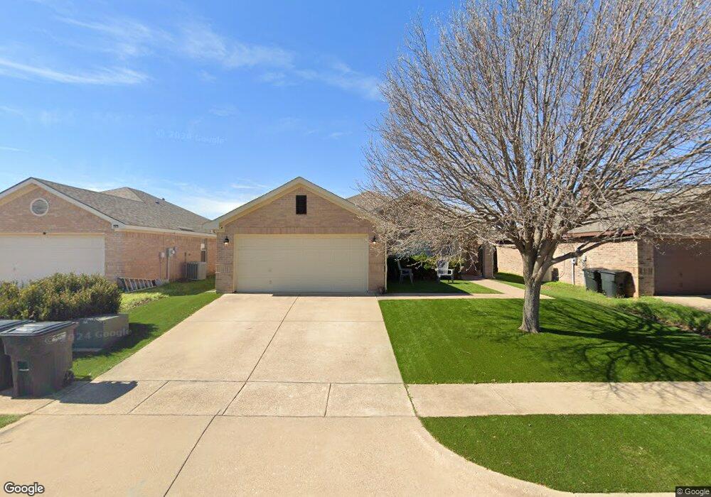 4202 Beryl Ln, Granbury, TX 76049 - photo 1