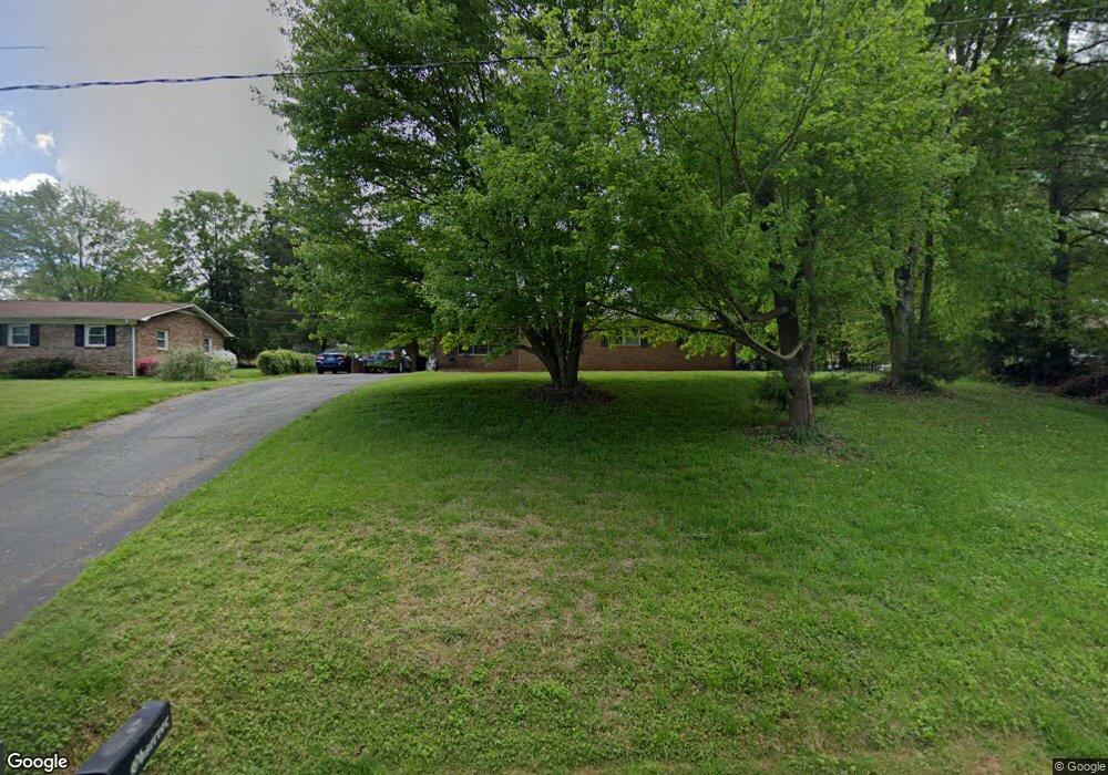 147 E Edison Dr, Statesville, NC 28625 - photo 1