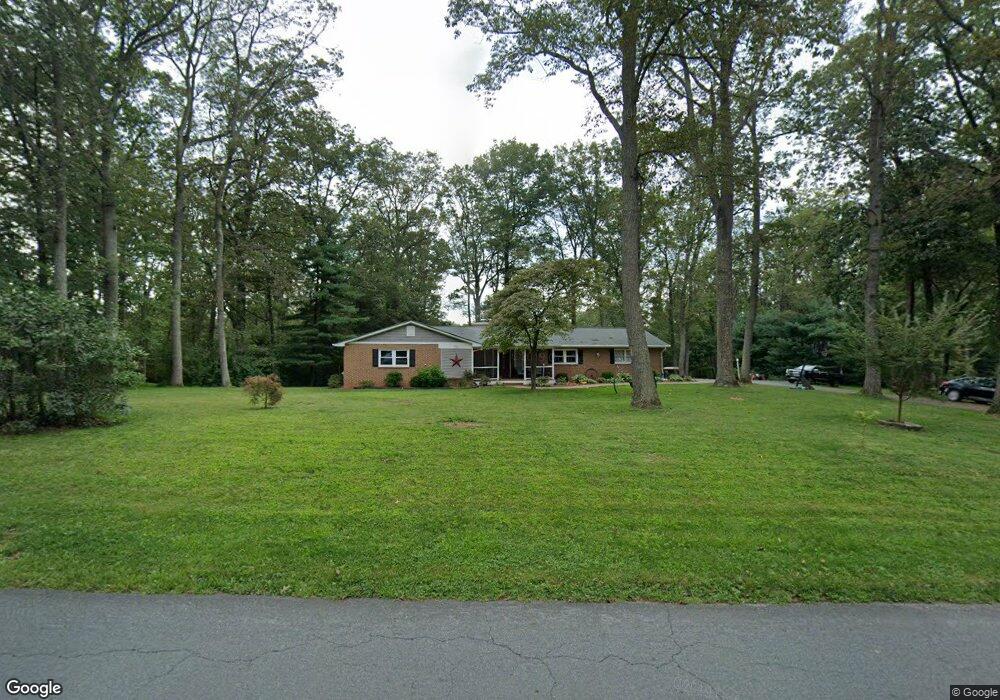 708 Lee Ave, Sykesville, MD 21784 - photo 1