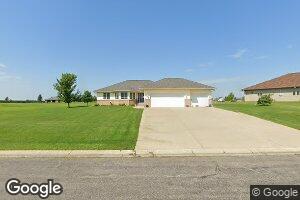 705 Simplicity Dr, Ellendale, MN 56026