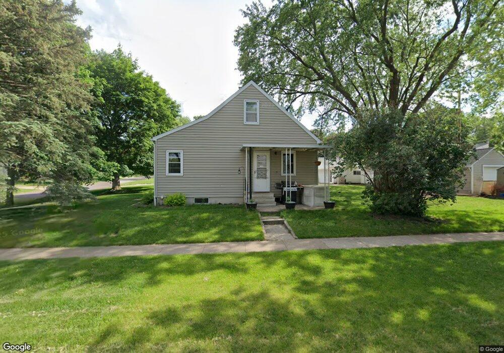 2000 W 7th St, Waterloo, IA 50702 - photo 1