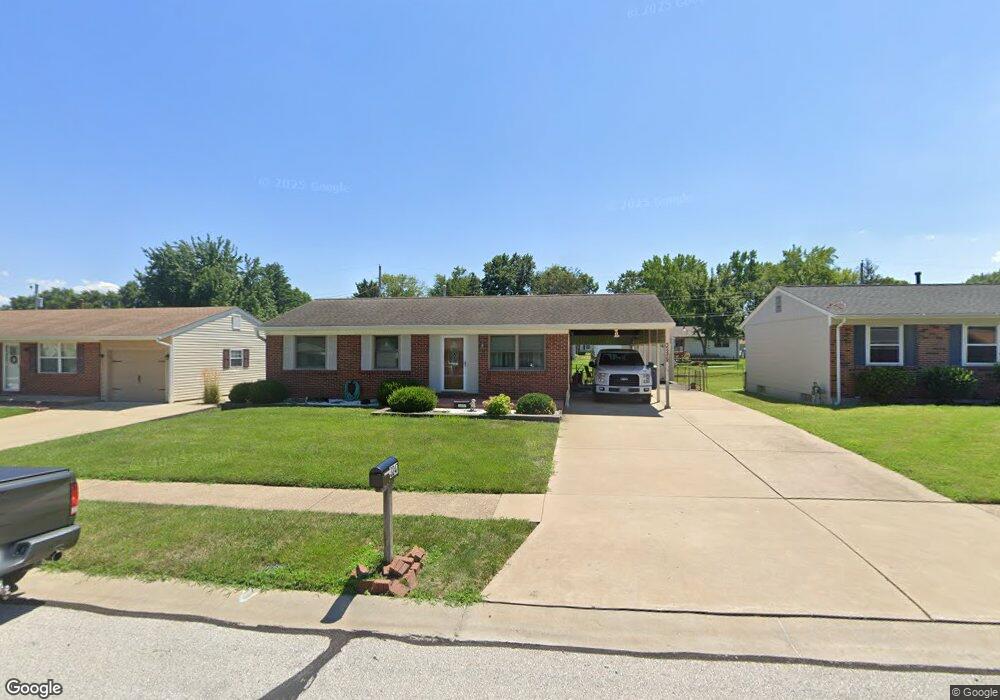 3247 Ipswich Ln, Saint Charles, MO 63301 - photo 1