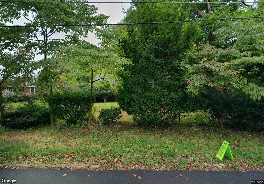 11426 Mapleview Dr, Silver Spring, MD 20902 - photo 1