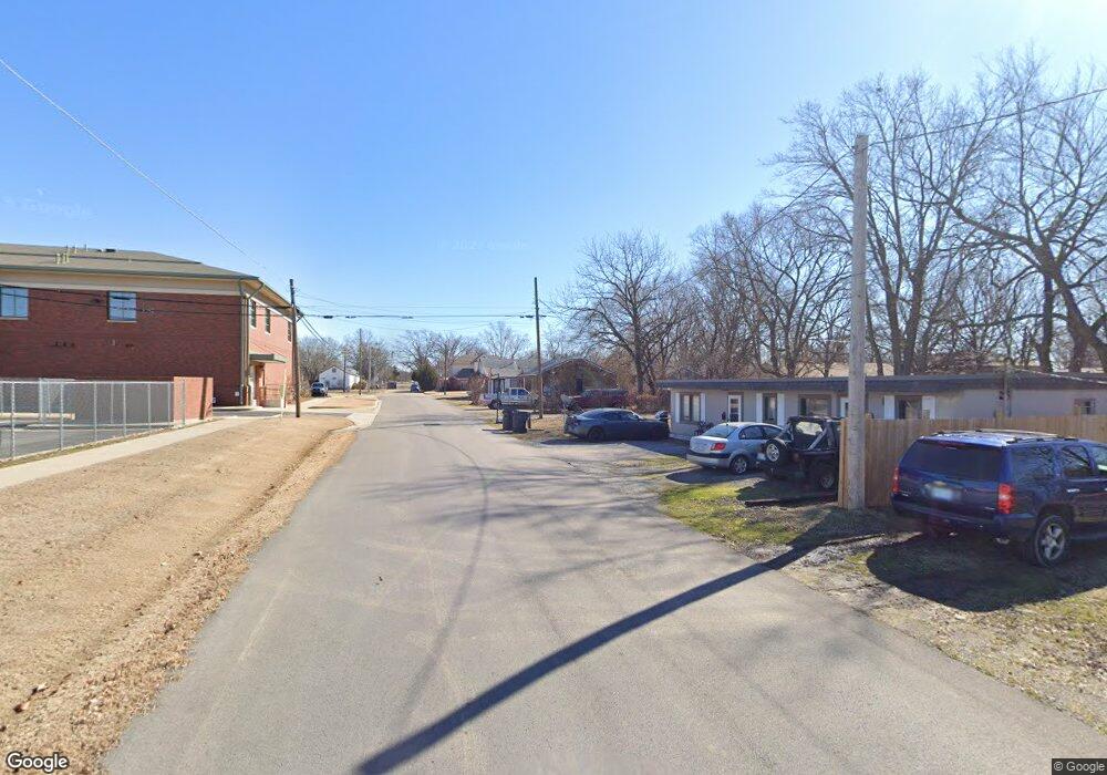 378 W Claremore St, Claremore, OK 74017 - photo 1
