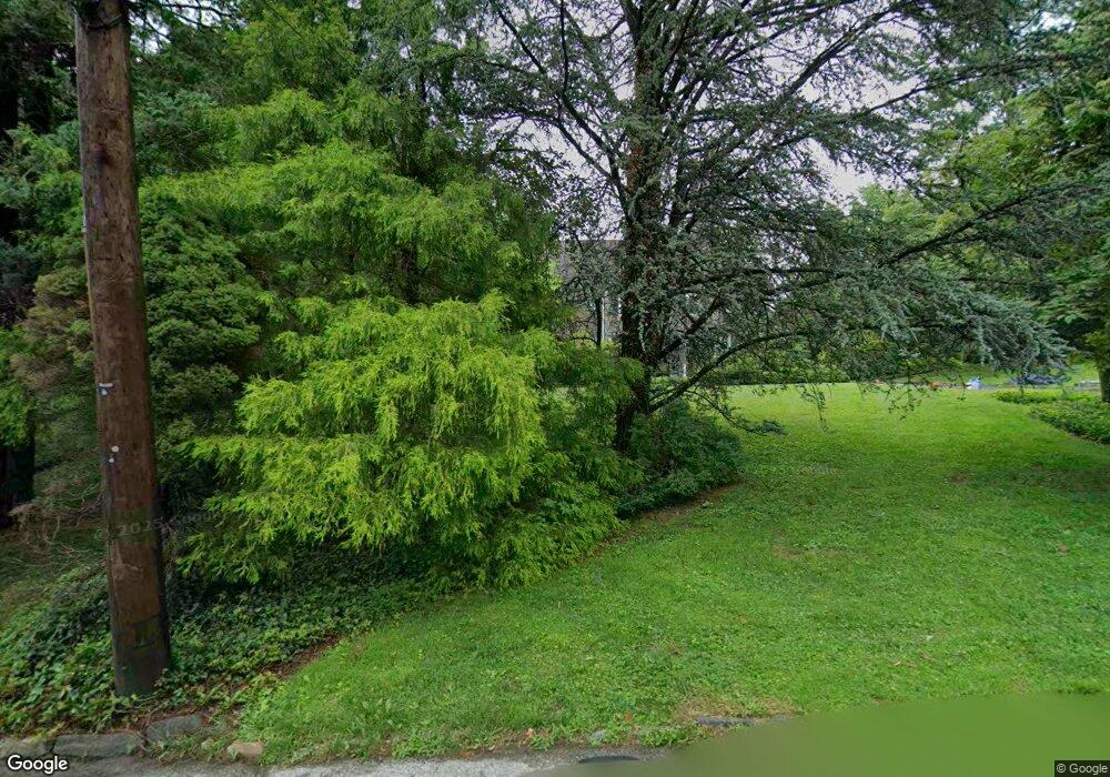 1353 Gilbert Rd unit 2, Jenkintown, PA 19046 - photo 1