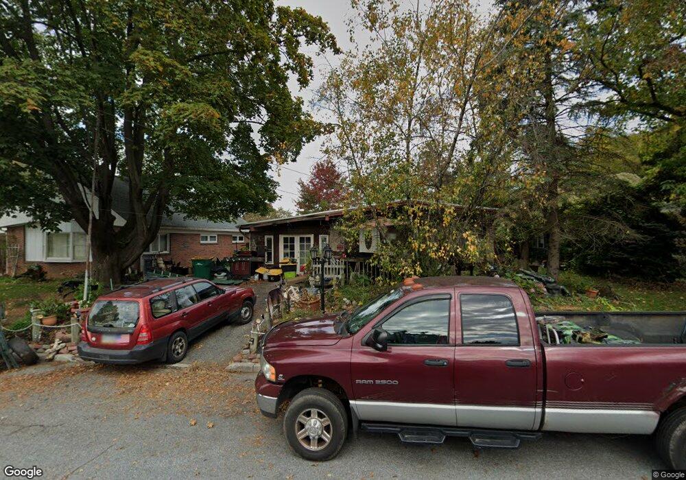 235 E Market St, Palmyra, PA 17078 - photo 1