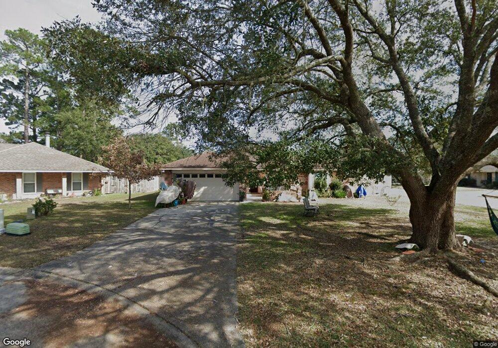 800 Lake Chicot Ct, Slidell, LA 70461 - photo 1