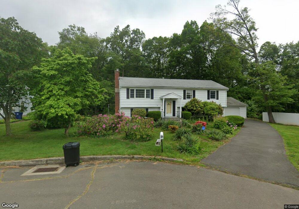 27 Ellyn Ct, West Haven, CT 06516 - photo 1