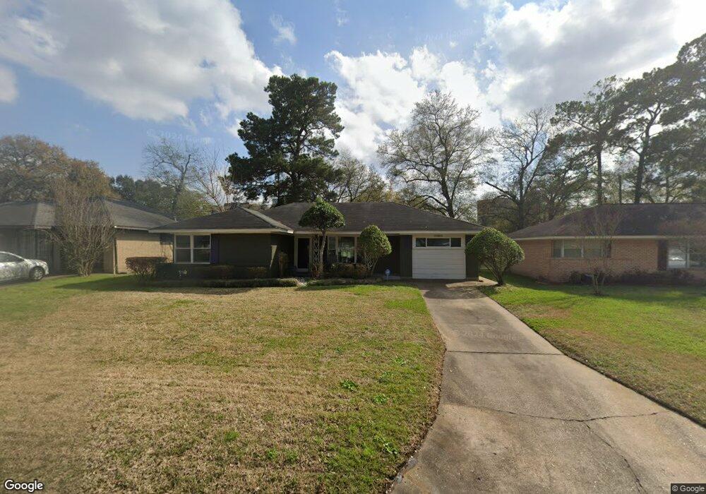 1203 W 31st St, Houston, TX 77018 - photo 1